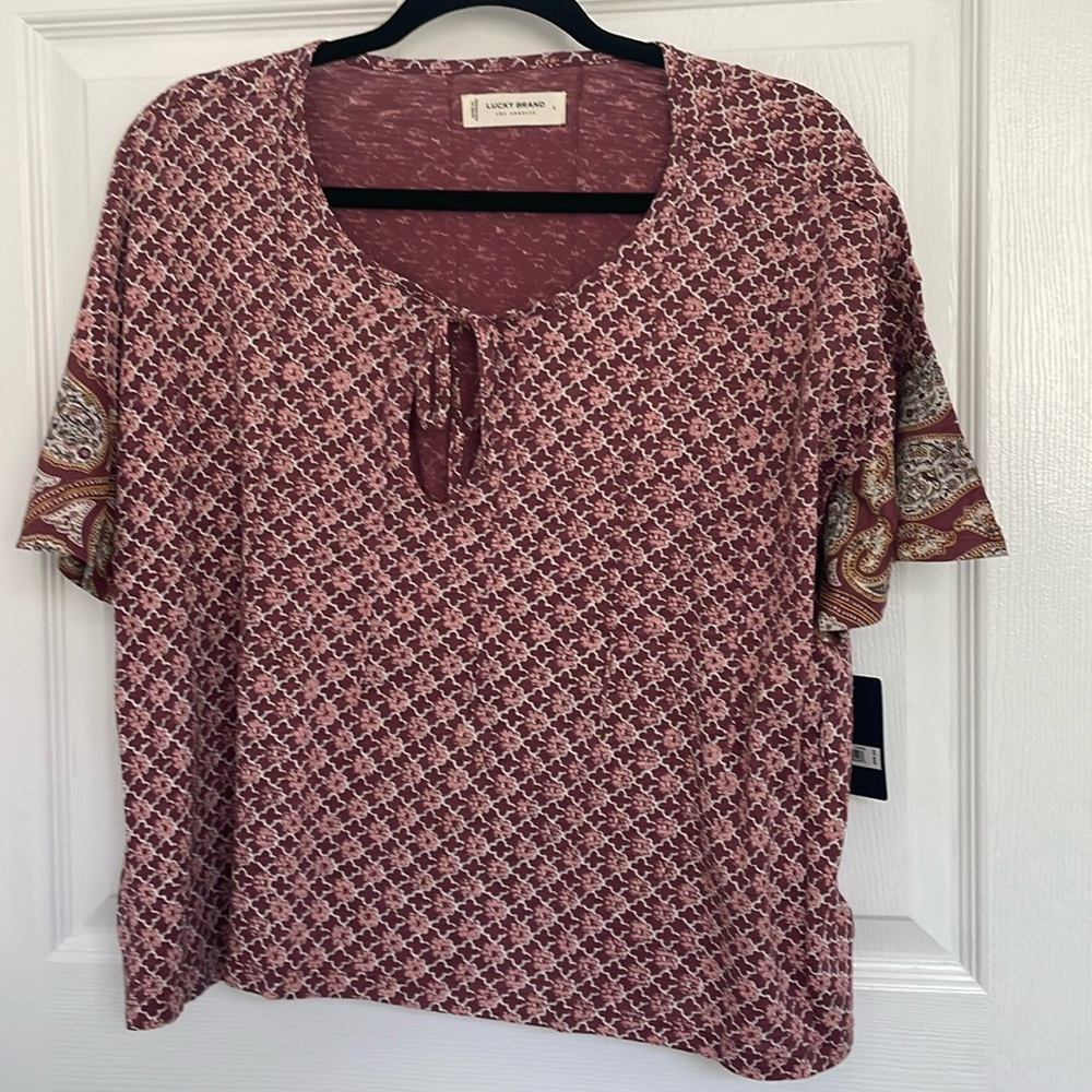 Lucky Brand top